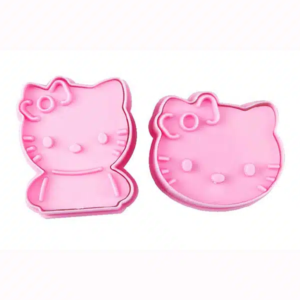 Hello kitty uitsteker set 2 bij cake, bake & love 3 Hello kitty uitsteker set 2