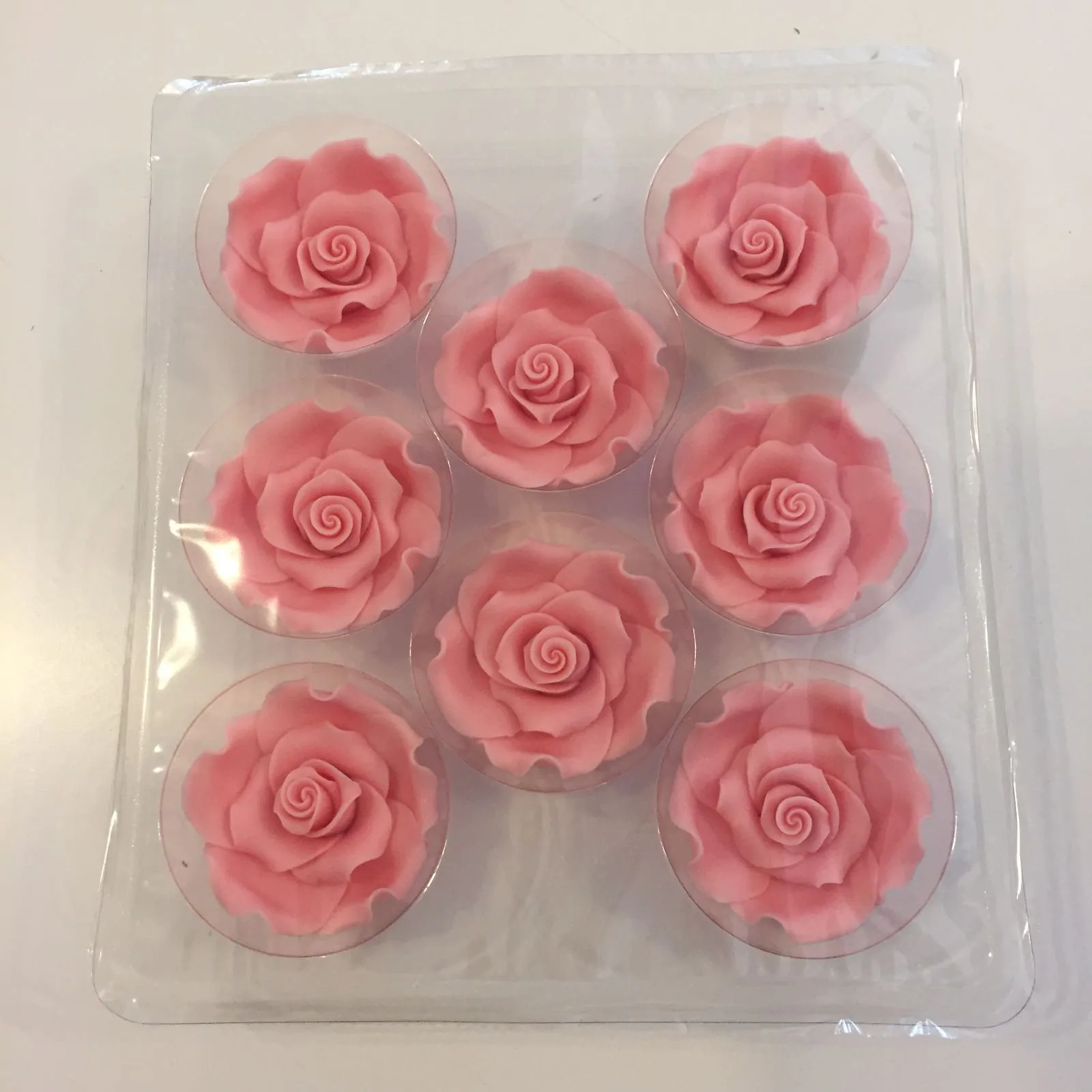 Sugarsoft® rozen roze 63 mm 8 stuks bij cake, bake & love 4 Sugarsoft® rozen roze 63 mm 8 stuks - afbeelding 2