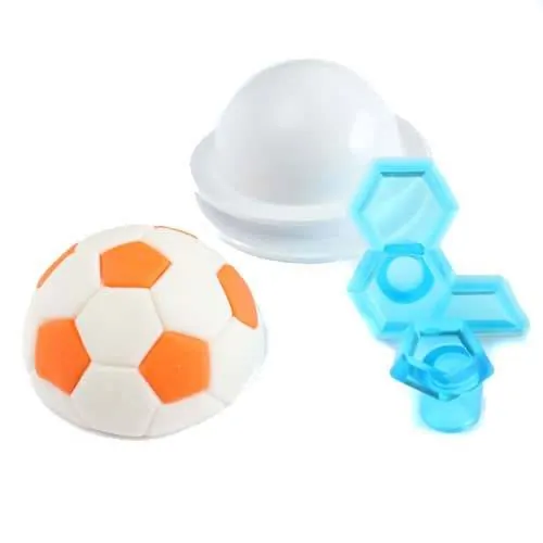 Jem soccer ball cutters bij cake, bake & love 3 Jem soccer ball cutters