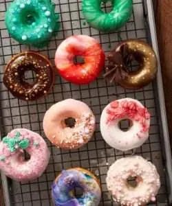 Wilton 6-cavity donut pan (3)