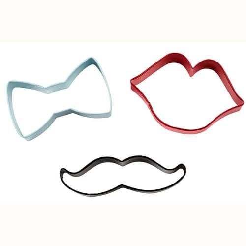 Wilton cookie cutter set tie/mustache/lips (3)