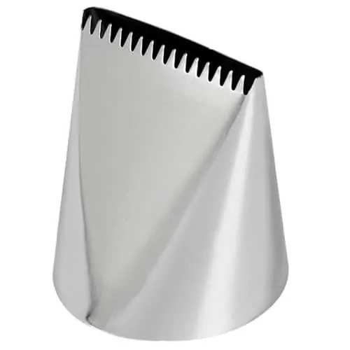 Wilton decorating tip #789 cake icer carded