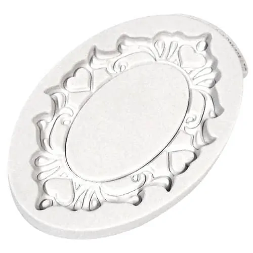 Katy sue designs - decorative plaque oval hearts bij cake, bake & love 3 Katy sue design decorative plaque oval hearts