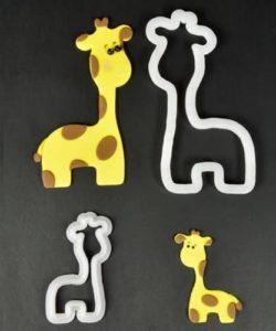 FMM Mummy & Baby Giraffe Cutter Set/2 (2)