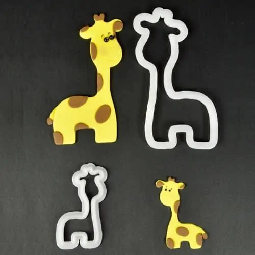 Fmm mummy & baby giraffe cutter set/2 bij cake, bake & love 4 Fmm mummy & baby giraffe cutter set/2 (2)