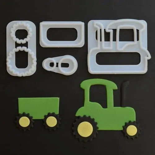 Fmm tractor cutter set bij cake, bake & love 3 Fmm tractor cutter set