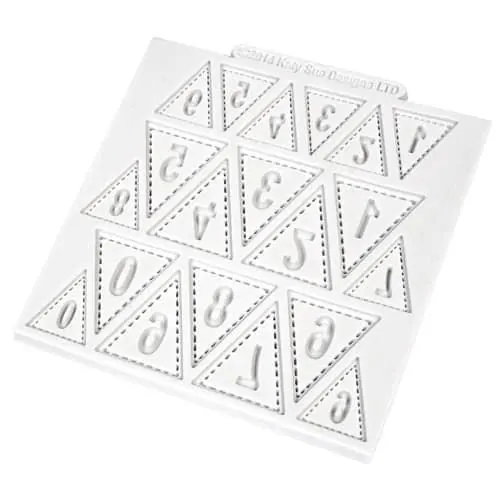 Katy sue designs - bunting numbers bij cake, bake & love 3 Katy sue design bunting numbers