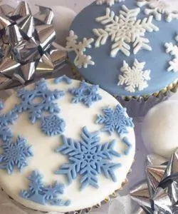 Katy sue design mat snowflakes (3)