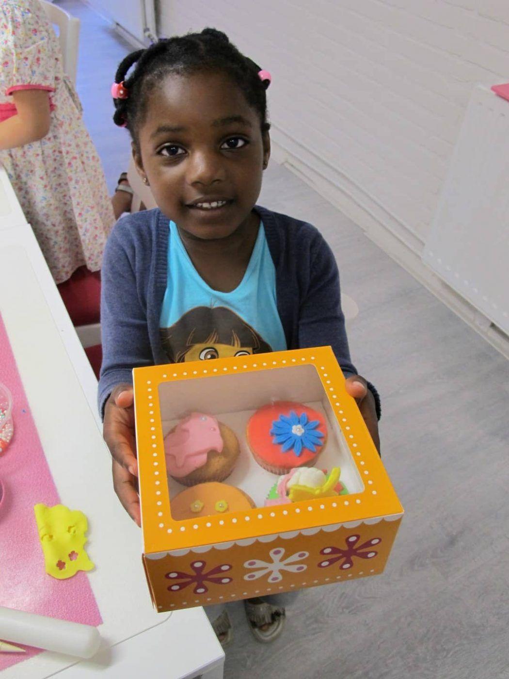Ga met de kinderen cupcakes versieren bij Cake, Bake & Love in Voorburg