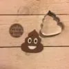 Uitsteker emoticon poepje bij cake, bake & love 2