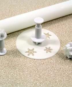 PME Mini Snowflake Plunger Cutter Set/3 (2)