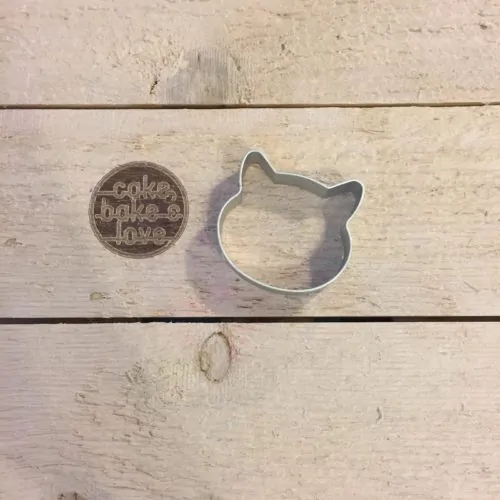 Uitsteker hoofd poes