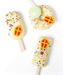 Alternative view of Chocolade Mijter 10 stuks