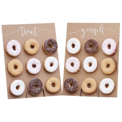 Donut wall - rustic country (2)