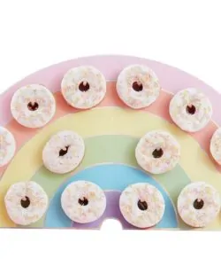 Donut wall - rainbow bij cake, bake & love 9