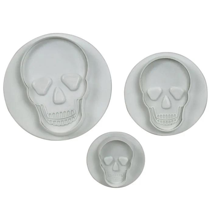 Novelty plunger cutters - skull set of 3 bij cake, bake & love 6 Novelty plunger cutters - skull set of 3 - afbeelding 2