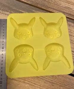 Alternative view of Pokemon Pikachu siliconen mal