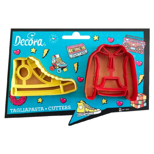 Koekjesuitsteker set sneaker en sweater set 2