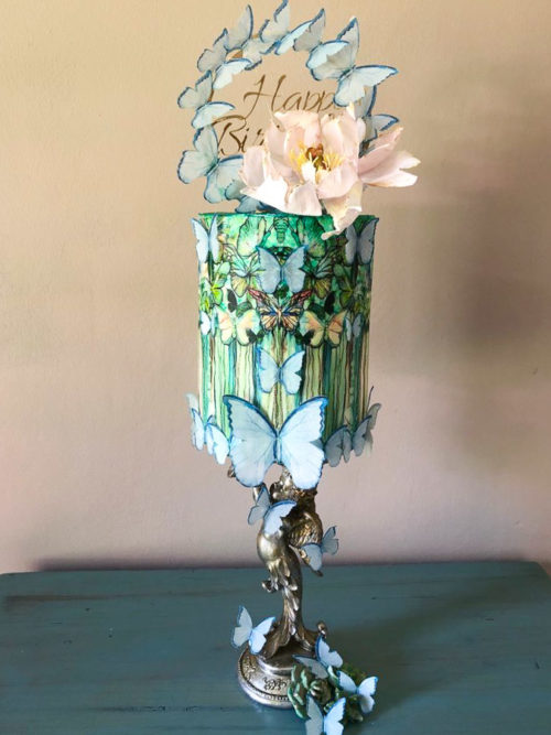 Crystal candy edible butterflies - veined light blue bij cake, bake & love 6