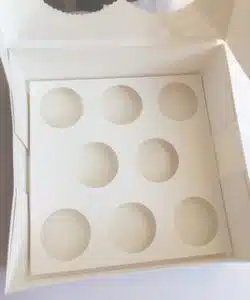 Alternative view of Cupcake doos 8 stuks met hartvorm venster