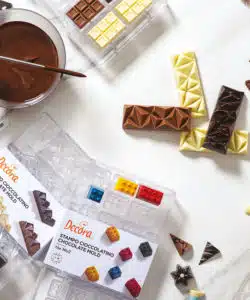 Decora chocolate mould baretta serena bij cake, bake & love 13 Decora chocolate mould baretta serena bij cake, bake & love 12