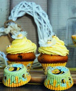 Baking cups bee pk/50 bij cake, bake & love 10