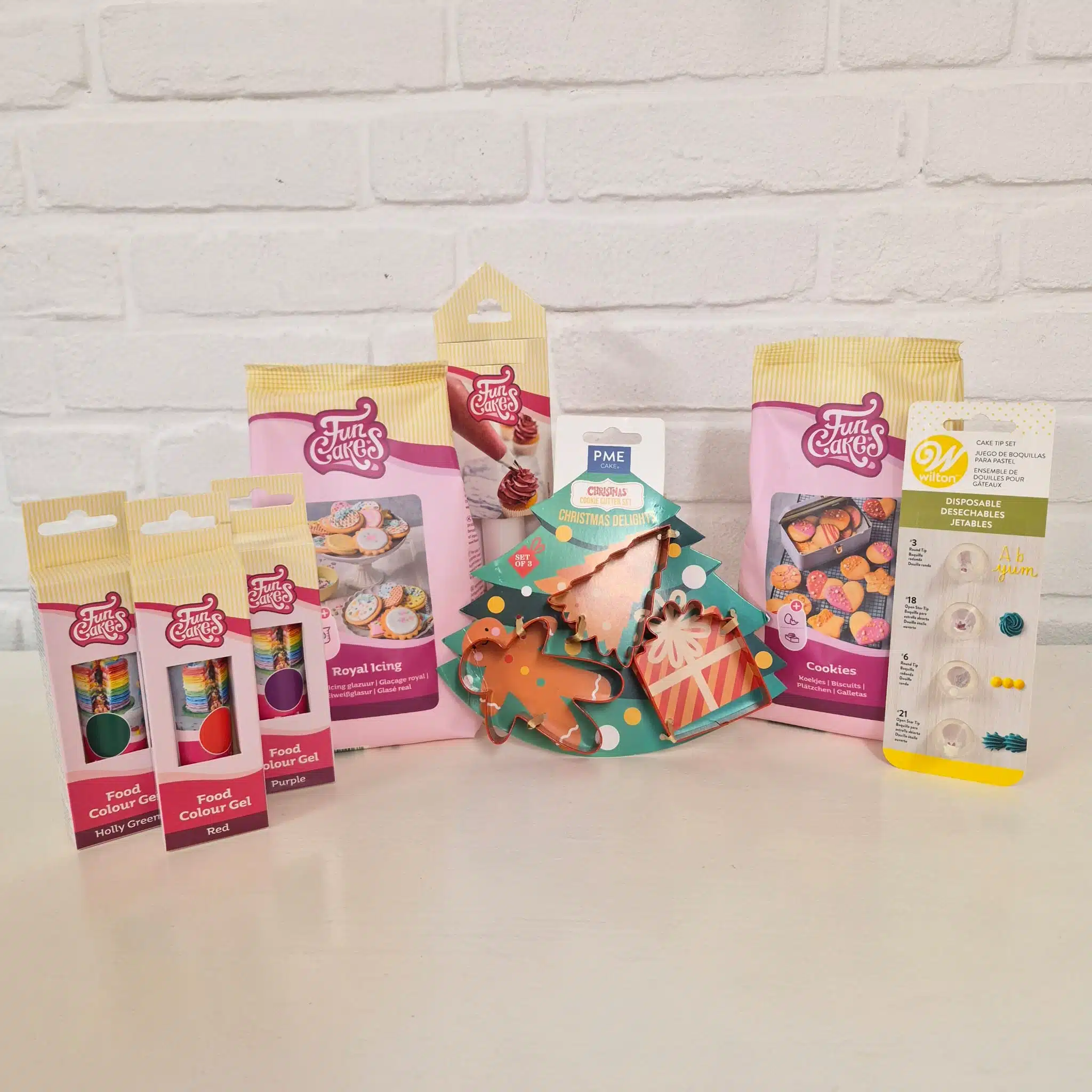 Kerstkoekjes royal icing pakket bij cake, bake & love 5 Kerstkoekjes royal icing pakket