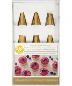 Wilton Golden Decorating Tip Set/17