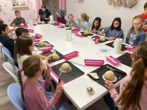 Aanbetaling kinderfeestje - donderdag 11 december 15:00