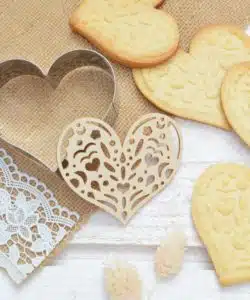 Scrapcooking cookie cutter & embosser hart bij cake, bake & love 10