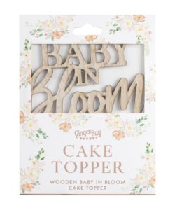 Cake topper wooden baby in bloom bij cake, bake & love 11