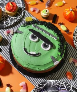 Halloween frankenstein taart pakket bij cake, bake & love 10