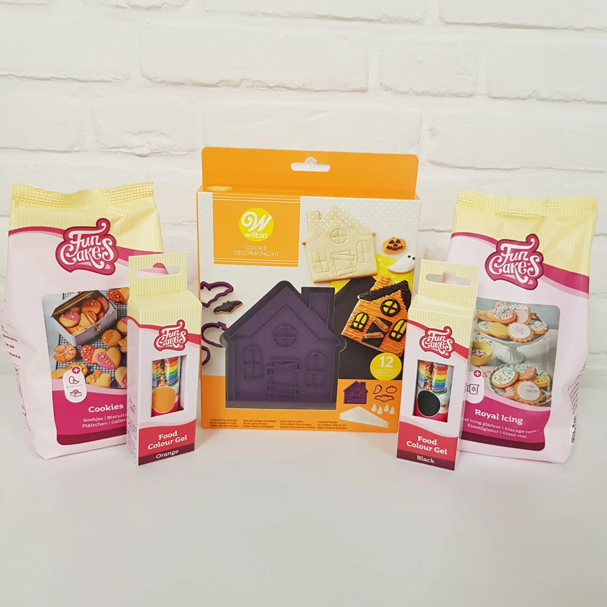 Halloween koek spookhuis pakket bij cake, bake & love 5 Halloween koek spookhuis pakket