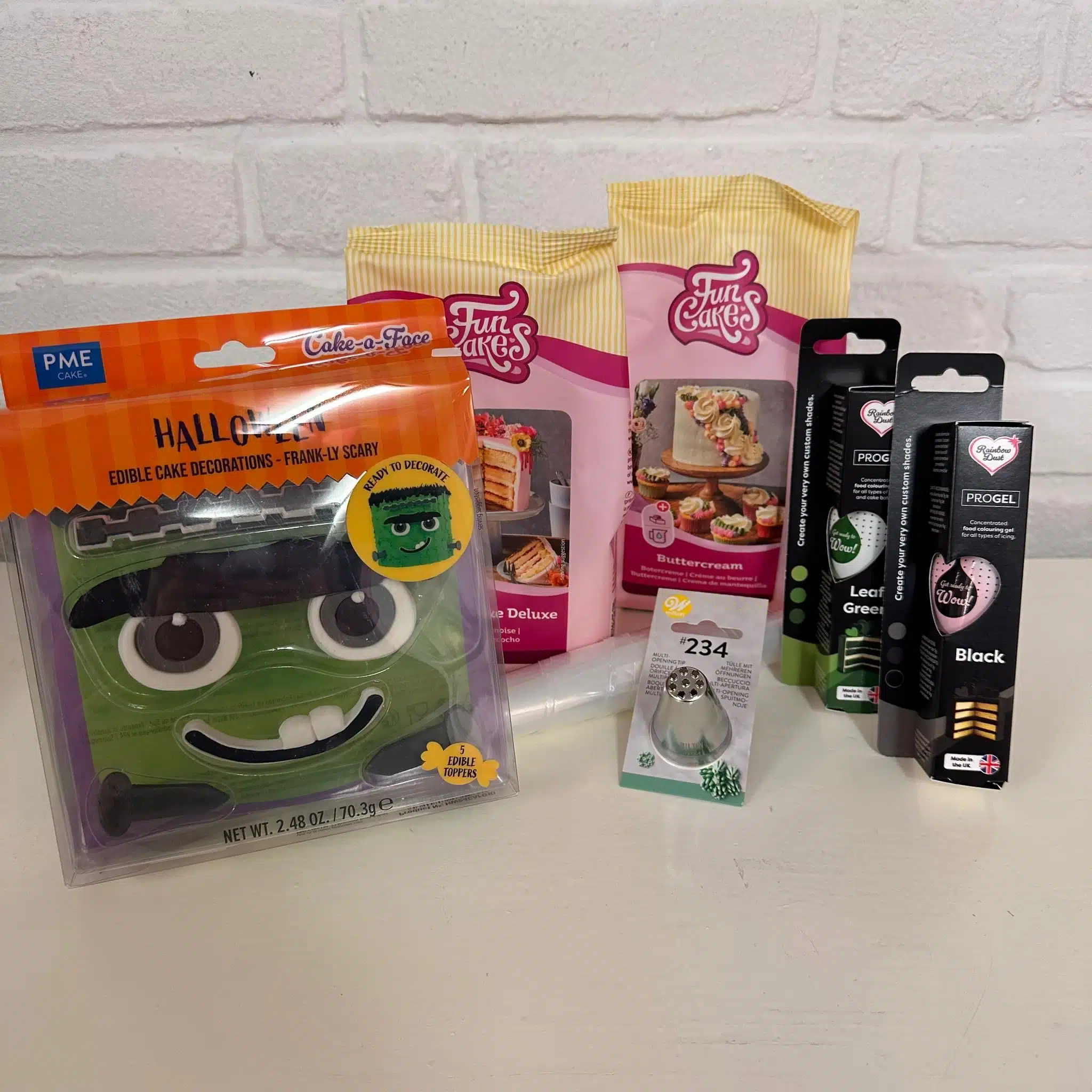 Halloween frankenstein taart pakket bij cake, bake & love 5 Halloween frankenstein taart pakket