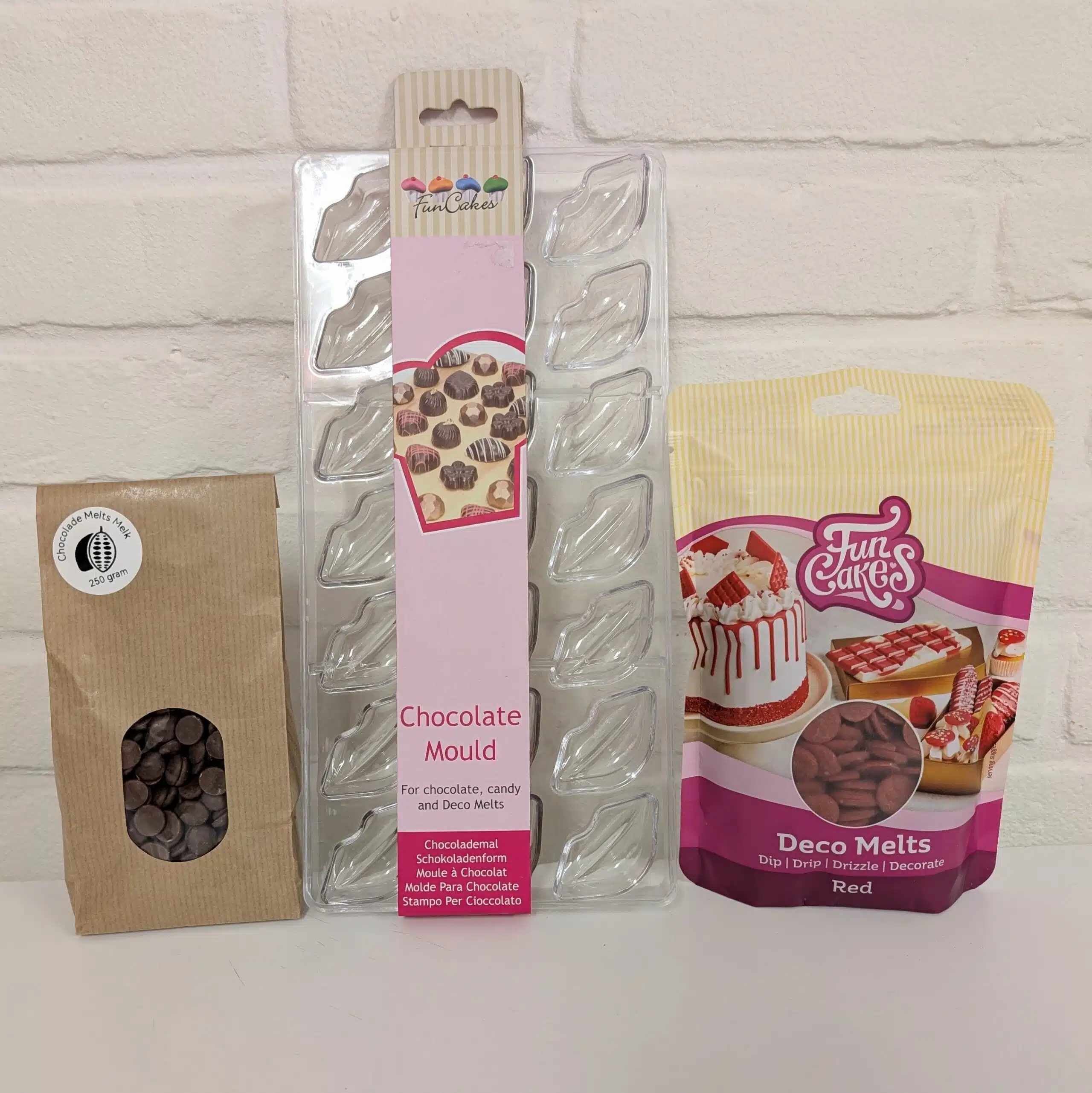 Valentijn chocolate lips pakket bij cake, bake & love 5 Valentijn chocolate lips pakket