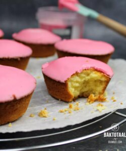 Brandnewcake fondant glazuur roze 300g bij cake, bake & love 7