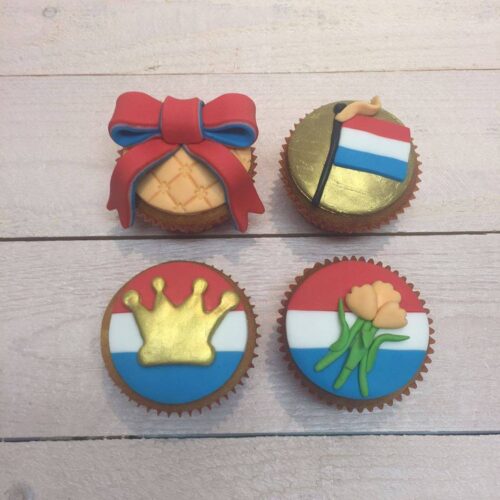 Ouder & kind les koningsdag cupcakes - woensdag 26 april 15:00 bij cake, bake & love 5