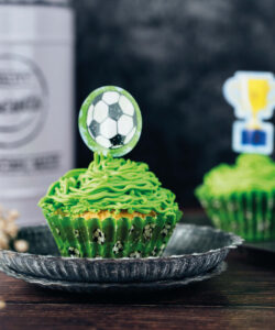 Cupcake kit voetbal bij cake, bake & love 11