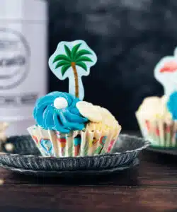 Cupcake kit beach party bij cake, bake & love 13