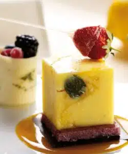 Alternative view of Silikomart Cubo Mould 50x50mm