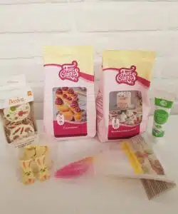 Paas Cupcakes Pakket met chocolade konijntje versieringen