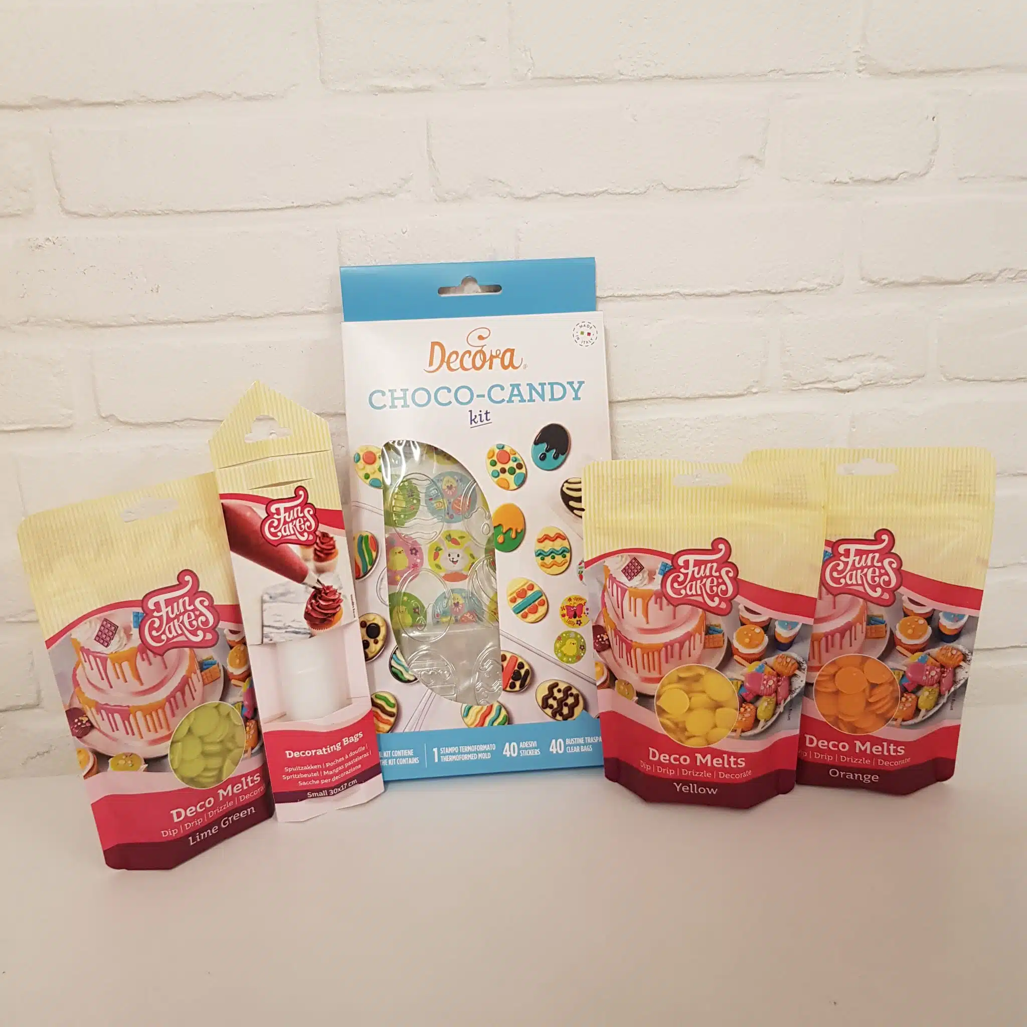 Vrolijke paasei chocolaatjes pakket bij cake, bake & love 5 Vrolijke paasei chocolaatjes pakket