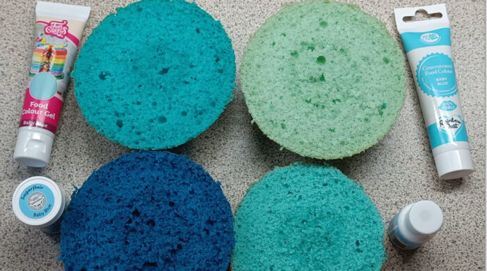 Biscuit baby blauw kleuren bij cake, bake & love 1