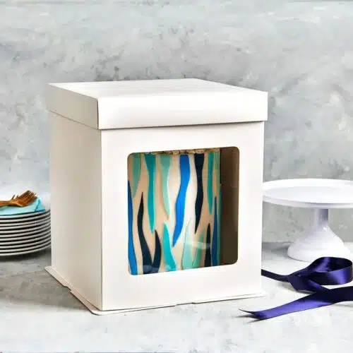 Funcakes tall cake box 21 x 21 x 23,5 cm - wit
