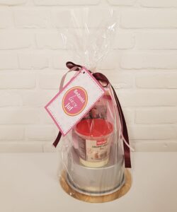 Juf of meester cadeautje - red velvet bakpakket bij cake, bake & love 11