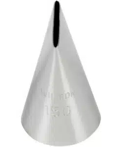 Wilton decorating tip #150 carnation petal carded bij cake, bake & love 8