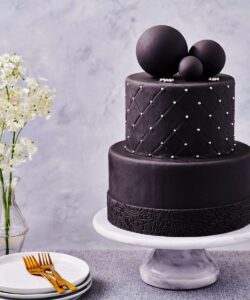 Funcakes covering paste 500g zwart bij cake, bake & love 7