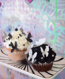 Crystal candy edible butterflies - ebony bij cake, bake & love 9