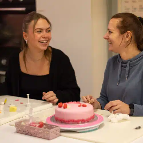 Workshop taart voor beginners - dinsdag 14 oktober 19:00 - afbeelding 2