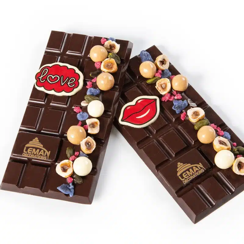 Chocolade decoraties valentijn 12 stuks bij cake, bake & love 6 Chocolade decoraties valentijn 12 stuks - afbeelding 2